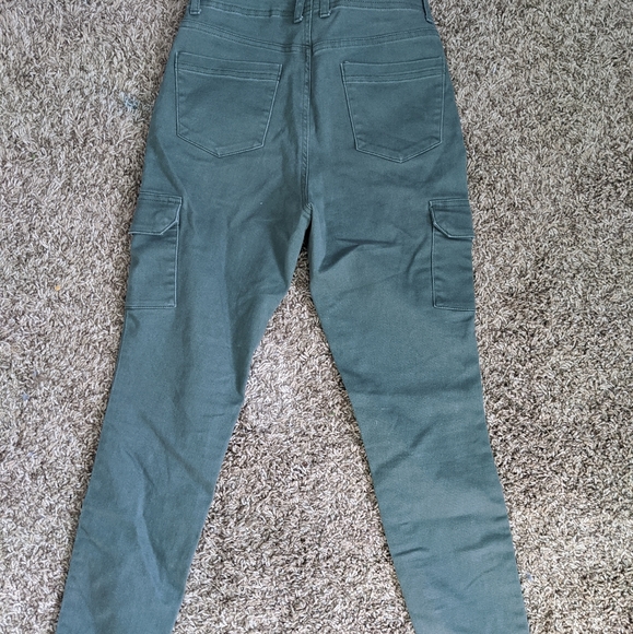 Cargo Skinny Jeans - Picture 4 of 4
